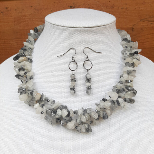 Tourmalinated Quartz & Gunmetal